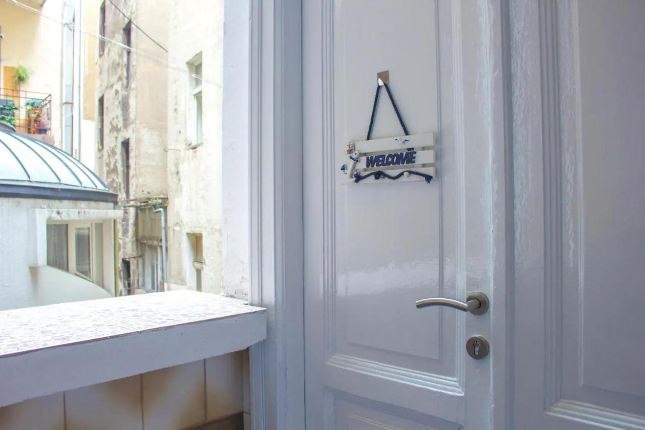Cozy Studio Apartment Dina 1 - City Center Rijeka